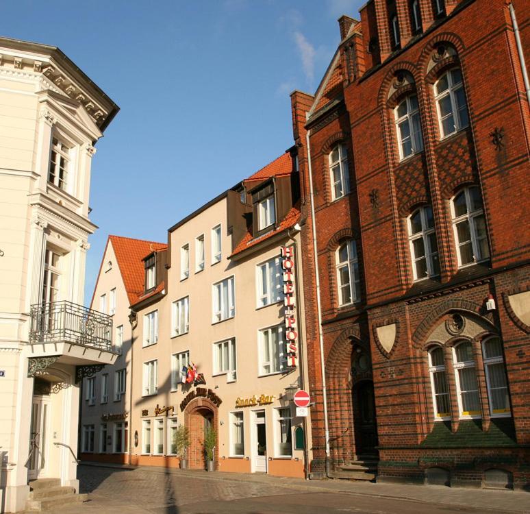 Altstadt Hotel Zur Post Stralsund Kültér fotó